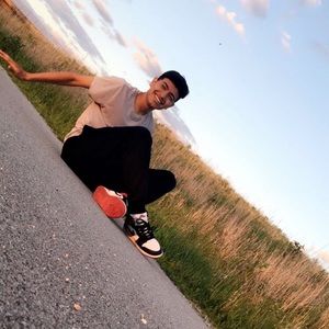 Meet your Posher, Brandon